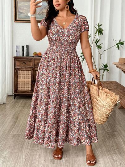 Weeklong Plus Size Women's Elegant Summer New French Floral V-Neck Petal Sleeve Elastic Waist Flowy Dress, Beach Holiday Style
