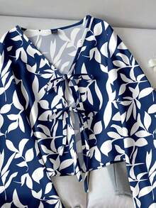 SHEIN LUNE Women's Casual Printed Drawstring Flare Sleeve Top, Suitable For Autumn/Winter - Blue and White - View 5