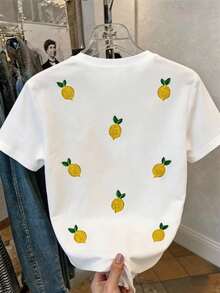 Tee-shirt décontracté à col rond et manches courtes pour jeune fille, imprimé numérique de citron. Confortable et à la mode pour le port quotidien en été, convient pour les voyages, plein de vitalité - Multicolore - Voir 2