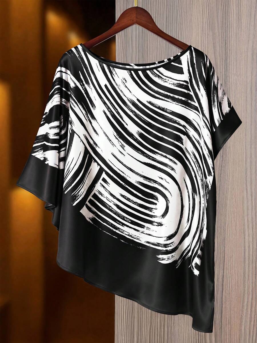 Franclia Plus Size Women's French Style Casual Summer Floral Print Round Neck Short Sleeve Blouse - Black and White - View 1