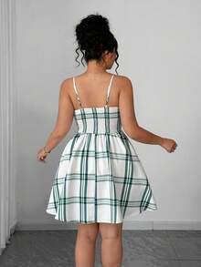SHEIN Clasi Plus Size Women Minimalist Cute Fashion Woven Camisole Dress With Digital Floral Print And Trim Decoration, Short Style Holiday Party All White Summer - Green - View 2