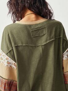 SHEIN BohoFeels Plus Size Women Patchwork Floral Plaid Print Round Neck Drop Shoulder Long Sleeve Casual Loose T-Shirt/Winter - Army Green - View 4