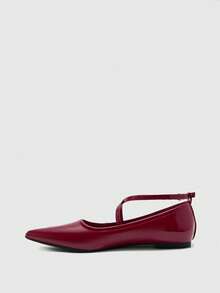 CUCCOO BIZCHIC Cross Strap Flat Bottom Fashion Pointed Toe Low Vamp Women's Shoes - Burgundy - View 4