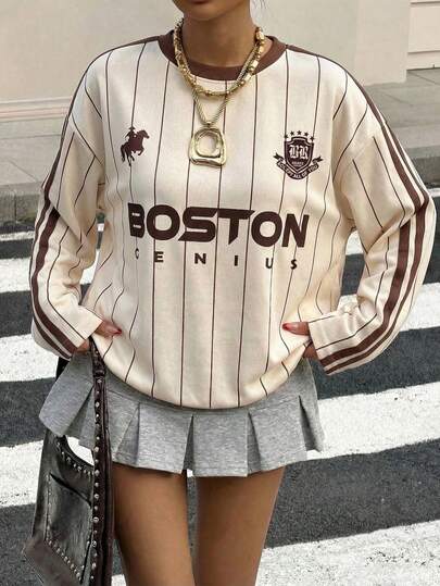 Muchica Áo sweatshirt nữ tay dài cổ tròn màu vàng nhạt, kiểu dáng thường ngày, phối cùng cổ áo và tay áo kẻ sọc màu nâu tương phản. Họa tiết ngựa tạo nên vẻ ngoài cổ điển, học thuật, thời trang, trẻ trung và phong cách đường phố. Chất liệu mềm mại và thoải mái, là lựa chọn lý tưởng cho mùa thu.