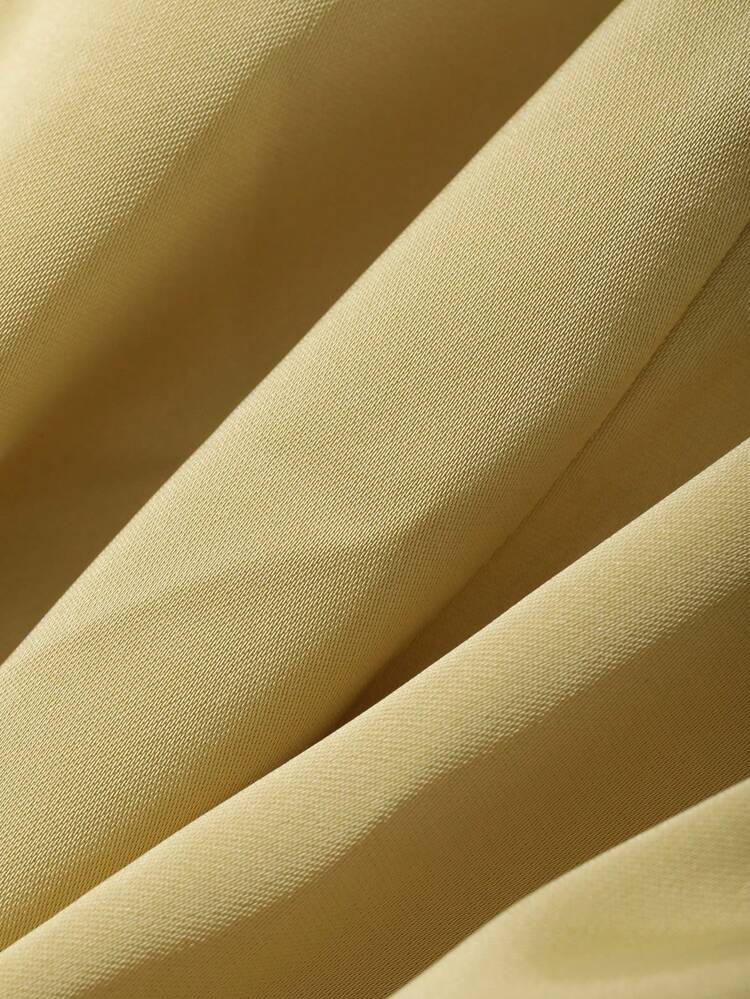 Dazy Plus Plus Size Women's Elegant Petal Sleeve Cropped Cardigan Shirt, Fitted Waist, Satin Fabric, Casual Commute Spring/Summer