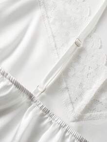 Balvessa 女士优雅水钻撞色蕾丝吊带背心，夏季必备 - 白色 - 查看 5