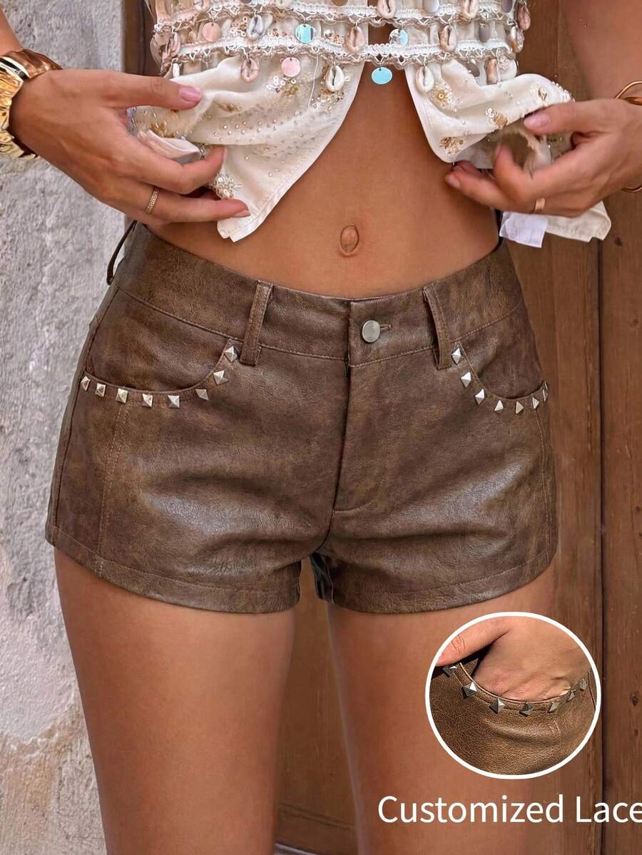 MainGRL 女士甜辣时尚前卫棕色PU铆钉装饰低腰短裤，适合音乐节、甜辣风、外出、约会、日常休闲穿着，春夏款 - 棕色 - 查看 1
