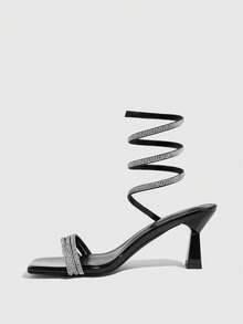 CUCCOO SZL Sandal Wanita Motif Persegi Hitam dengan Hiasan Berlian Imitasi dan Gelas Anggur, Sepatu Kerja Serbaguna yang Lembut dan Elegan untuk Perjalanan ke Kantor dan Musim Panas. - Hitam - View 4