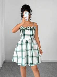 SHEIN Clasi Plus Size Women Minimalist Cute Fashion Woven Camisole Dress With Digital Floral Print And Trim Decoration, Short Style Holiday Party All White Summer - Green - View 6