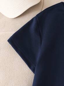 SHEIN 2pcs/Set Toddler Boys' Casual Fashion Denim Patchwork Pocket Short Sleeve Round Neck T-Shirt And Shorts Set, Suitable For Spring/Summer Casual, Outdoor, Daily Wear - Navy Blue - View 6
