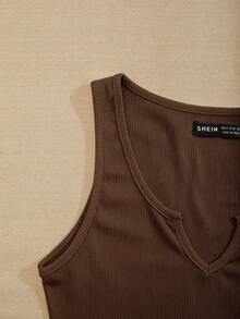 SHEIN PariChic Women's Summer Casual Commuting Minimalist Solid Color Ribbed Knit Notch Neck Cropped Tank Brown Top - Brown - View 4