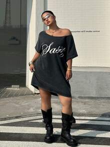 SHEIN Muchic 大码女式休闲时尚街头日常通勤字母印花不对称领宽松T恤裙 - 黑色 - 查看 7