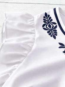 Women's Casual, Large-Sized, Simple Round Neck, Flared Sleeves, Blue Stripe Pattern, Full Of Flowers, Loose-Fitting Top. - Multicolor - View 3