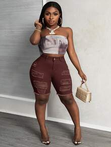 Slaydiva Plus Size Women Distressed Pocket Frayed Hem Casual Denim Shorts - Coffee Brown - View 7