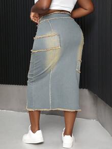 Slaydiva Plus Size Distressed Vintage Denim Mini Skirt - Blue - View 2