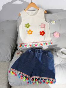 SHEIN 两件套春夏少女正式甜美可爱纹理面料刺绣花卉图案上衣搭配牛仔流苏短裤套装，适合日常、休闲、度假、朋友聚会等场合。 - 藍色 - 查看 7