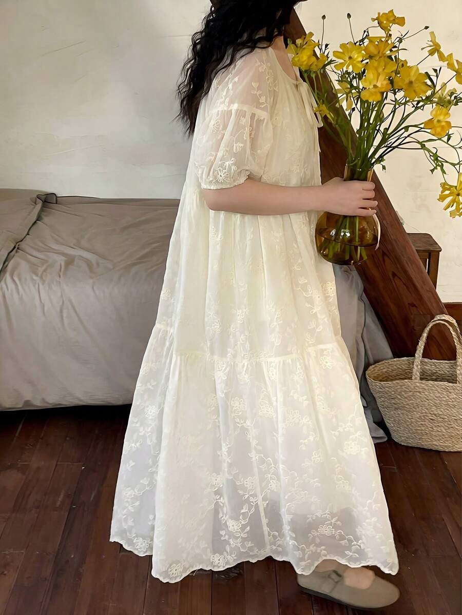 FRIFUL 女士圆领灯笼袖蕾丝刺绣拼接浪漫长裙,甜美夏日连衣裙,女士度假装扮,女士太阳裙 - 米色 - 查看 1