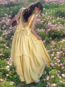Light Yellow