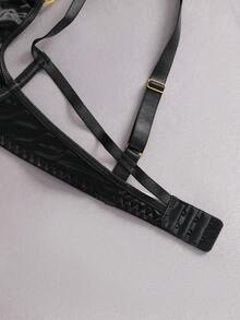 EmpressEnvy Conjunto de sutiã feminino de cetim brilhante com aro, bojo triangular e alças decoradas, e calcinha fio dental de cintura alta. - Preto - Ver 3