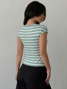 Firerie T-shirt blanc moulant pour femmes avec épaule asymétrique, drapé et taille froncée, modeste et élégant, pour le quotidien, le trajet, la plage, l'aéroport, les vacances, les enseignantes, top d'été - Vert - Voir 2