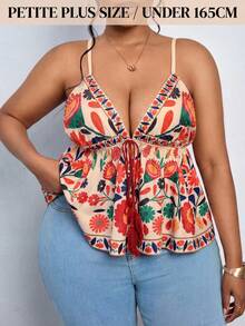 SHEIN PETITE CURVE ملابس علوية كامي نسائية مقاس كبير بتصميم بوهيمي مطبوع باللون البيج مع حزام صدر، توب صيفي أنيق بياقة V للنساء القصيرات للعطلات والإجازات - متعدد الألوان - مشاهدة 2