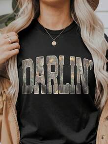EMERY ROSE Camiseta casual de talla grande con estampado de letras "DARLIN'" en estilo camuflaje retro americano - Negro - Ver 3