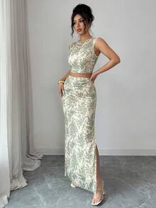 SHEIN Raffinéa Bộ đồ 2 mảnh thanh lịch dành cho nữ, gồm áo hai dây và chân váy xếp ly bằng vải lưới in họa tiết chấm bi. - màu xanh lá - Xem 6