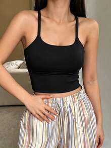 DAZY Solid Color Lightly Padded Sports Bra For Women - Black - View 6