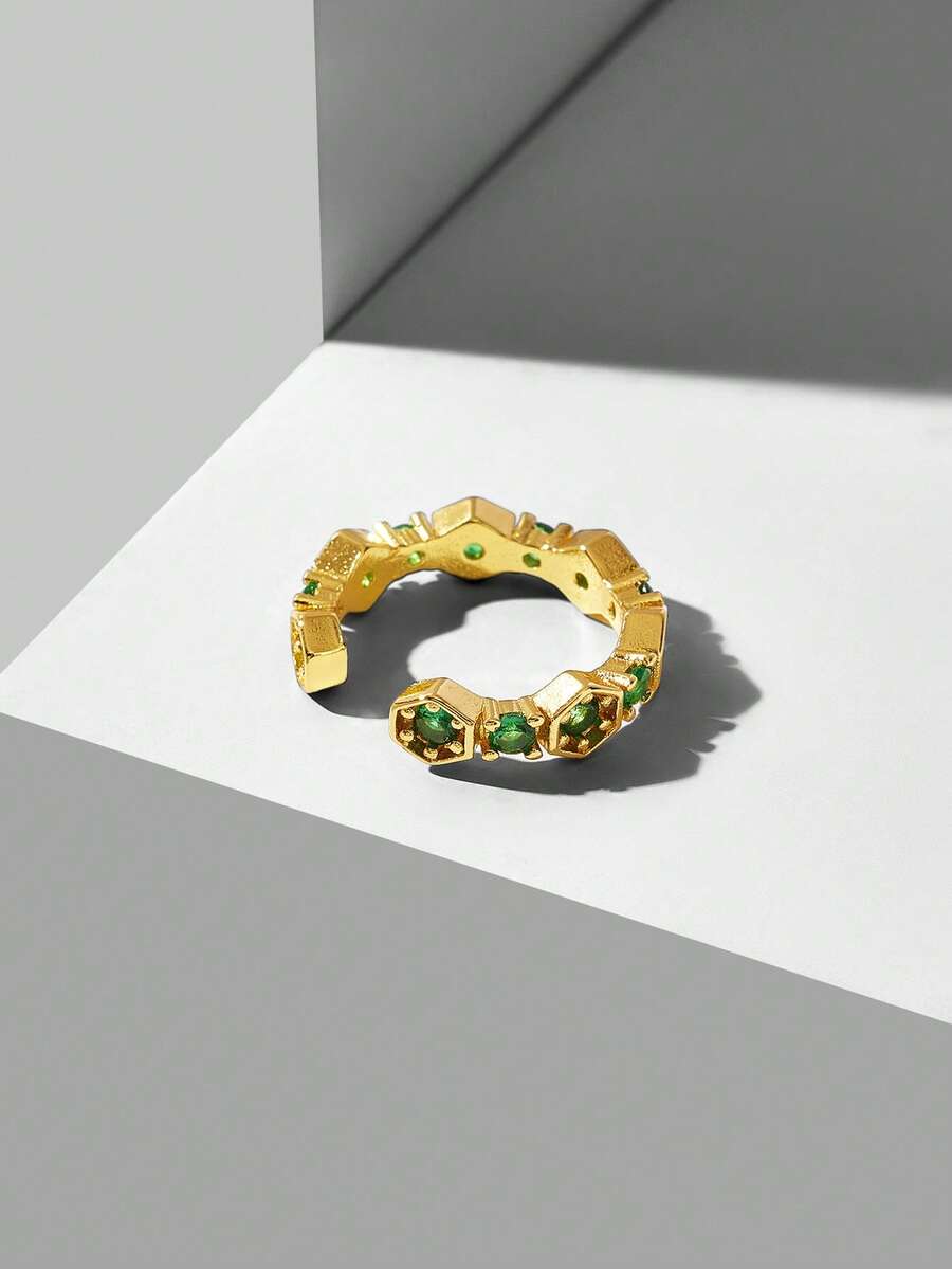 MOTF PREMIUM ANILLO CON DIAMANTE VERDE ROMBOIDAL ENCHAPADO EN ORO 18K - Verde - Ver 2