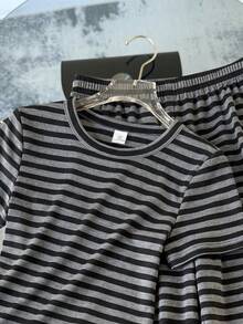 SHEIN 青少年女孩針織灰色短袖圓領T恤與修身長褲套裝，秋季休閒度假開學穿搭 - 彩色 - 查看 6