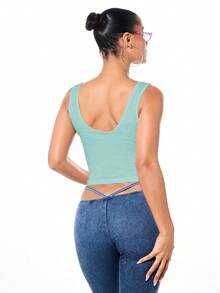 Top sin mangas de cuello de barco en color verde salvia con estampado de texto con brillo, moda casual de verano - verde menta - Ver 2