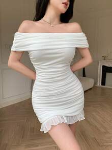 Modelyn Đầm hè thanh lịch màu trắng bằng vải chiffon với viền bèo nhún, kiểu trễ vai dành cho nữ. - trắng - Xem 3