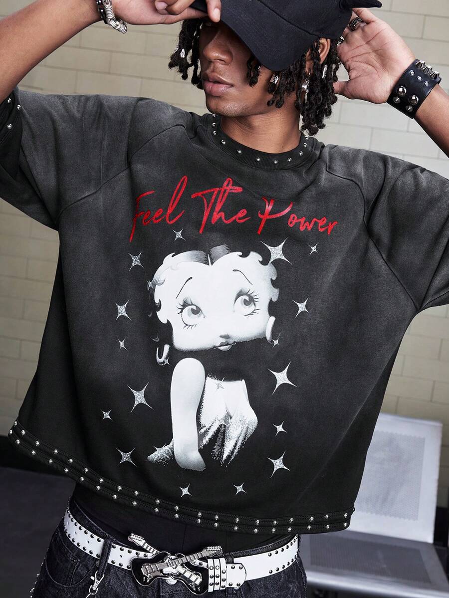 ROMWE MEN Betty Boop | ROMWE Camiseta de manga raglán con gráfico de retrato y letra, con detalles de remaches y lavado vintage, de corte holgado para hombre - Negro - Ver 1