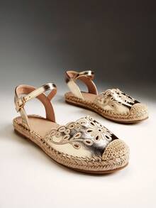Solezae Women's Elegant Floral Cut-Out Round Toe Mary Jane Flat Espadrilles - Gold - View 4