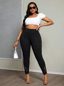 SHEIN PETITE CURVE CURVE 大尺碼女款黑色優雅蕾絲拼接修身長褲，高腰小個子休閒通勤晚宴節日秋季款 - 黑色 - 查看 5