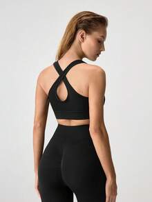 Loungeista Women's Minimalist Solid Color Crisscross Back Sports Brafor Summerfor Summer - Black - View 2