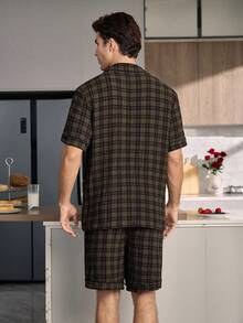 CoupledUp Classic Plaid Print Men's Casual Short Sleeve Shorts Collared Pajama Set - Green - View 2