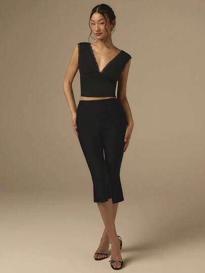 SHEIN PETITE CURVE Quần lửng ống loe màu đen cỡ lớn dành cho nữ, quần tây đen thanh lịch phong cách retro Y2K, quần lửng màu trơn tối giản, thích hợp mặc đi làm, công sở, dự lễ tốt nghiệp, trang phục mùa hè, thanh lịch, quần đen.