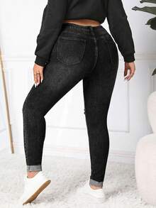 Firerie Plus Size Black Cropped Denim Jeans With Ripped Details And Zipper Closure - Black - View 3