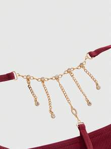 ROMWE Goth 1 pieza Tanga de mujer con cadena metálica gótica decorada con diamante de imitación - Burdeos - Ver 3