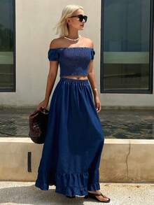 DAZY Bộ đồ nữ gồm áo croptop ôm sát trễ vai và chân váy denim dáng chữ A. - Màu xanh lam - Xem 6
