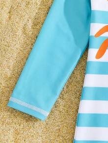 SHEIN Traje de baño de una pieza con patrón de cangrejo lindo para niño pequeño, adecuado para la playa, aguas termales y natación durante las vacaciones de verano - Verde - Ver 4