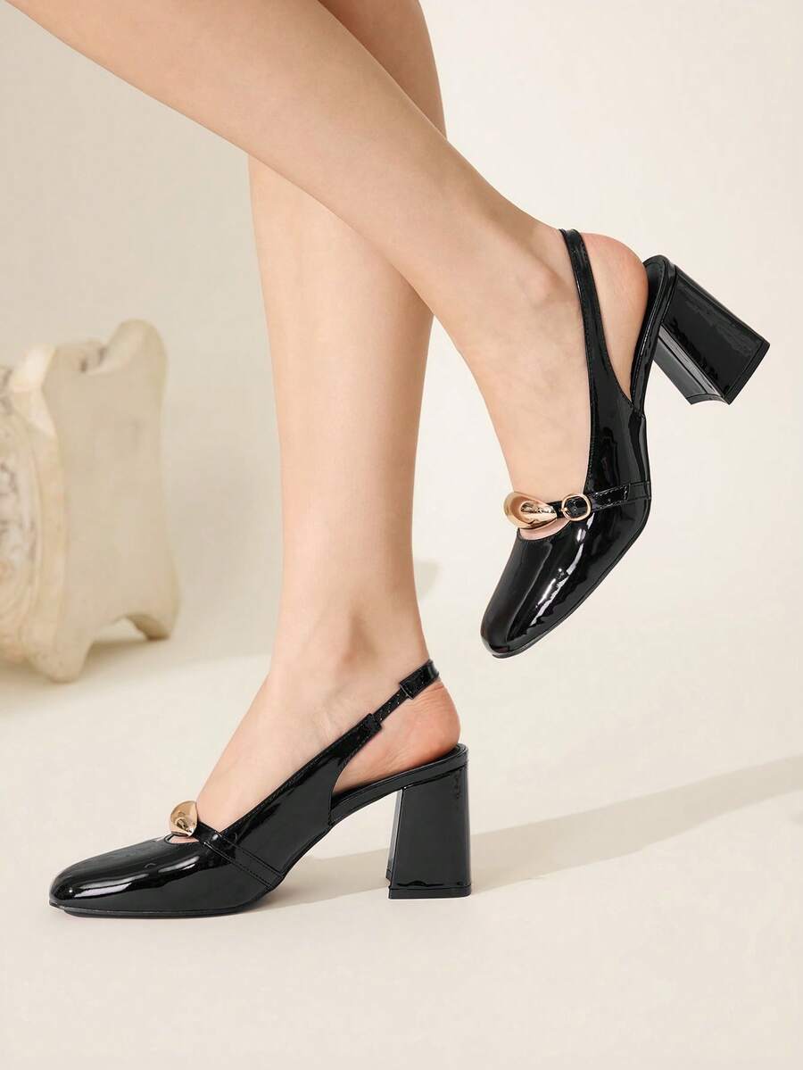 CUCCOO CHICEST 欧美时尚方头粗跟甜美气质包头凉鞋 2026 尖头皮带扣后跟搭扣鞋 - 黑色 - 查看 1