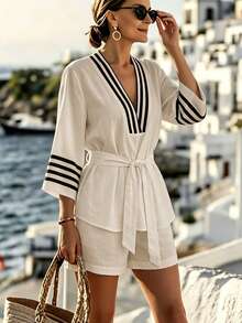 Breezaya Phong cách nghỉ dưỡng kiểu Pháp: Áo cổ chữ V kẻ sọc tương phản màu sắc kết hợp với quần short cạp cao - Bộ trang phục sành điệu. - Màu be - Xem 5