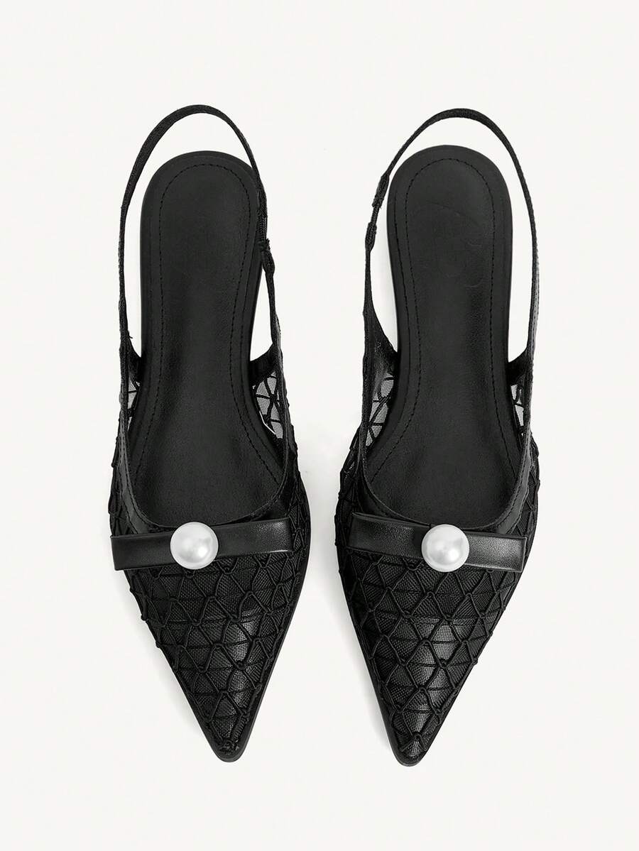 CUCCOO CHICEST 女士黑色网面珍珠蝴蝶结后跟镂空平底尖头通勤鞋 - 黑色 - 查看 1