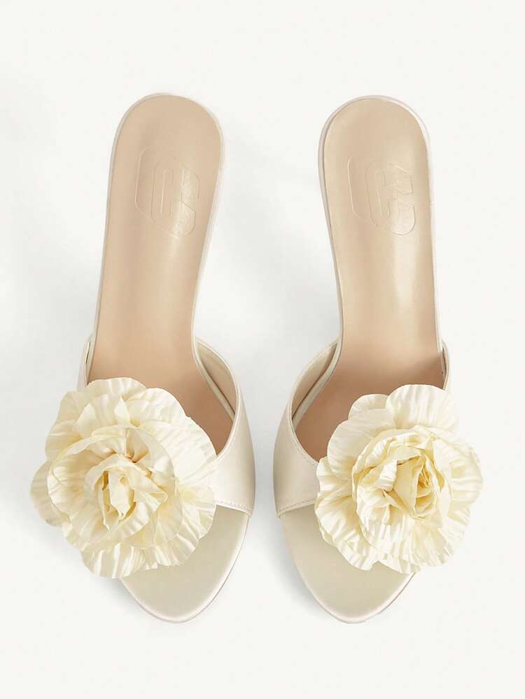 CUCCOO CHICEST Women Shoes Women's High-Heeled Sandals Spring And Summer New Elegant Three-Dimensional Flower Decoration Pointed Tip Thin Heel Light Mouth Satin Texture Beige Temperament Banquet Wedding Bridesmaid Shoes Daily Commute Dating Versatile Women's Shoes