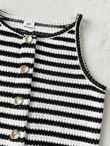 Travachic KIDS Tween Girls' Vacation Casual Striped Knit Camisole And Elastic Waist Shorts Set - Black and White - View 4