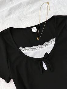 SHEIN Tween Girl Black And White Rib Knit Contrast Lace Trim Ruffle Bow Snug Fit Short Sleeve T-Shirt, Summer Casual School Y2K Top Clothes - Black - View 4