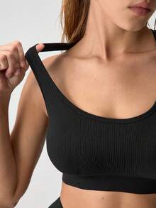 Loungeista Women's Minimalist Solid Color Crisscross Back Sports Brafor Summerfor Summer - Black - View 7