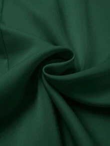 GlowEve CURVE 加码仿珍珠串珠缎面衬衫 - 綠色 - 查看 3